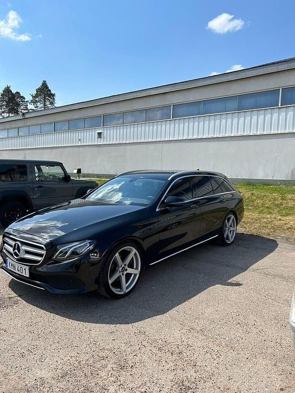 Begagnad Mercedes E220 194 HK (142 kW) 2018