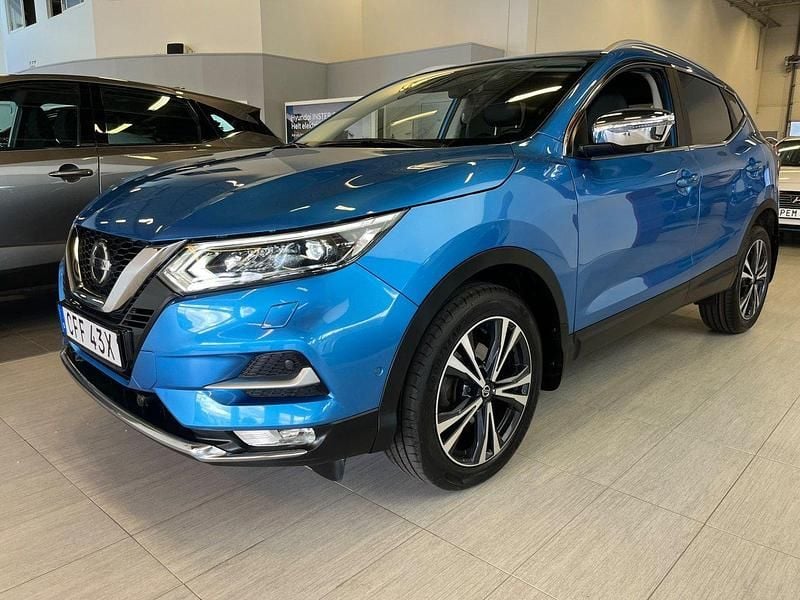 Blå Begagnad 2020 Nissan Qashqai S SUV | 188 000 kr (Marknadspris) - Bild 1/4