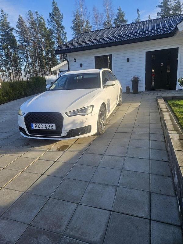 Vit Begagnad 2015 Audi A6 Kombi | 143 000 kr (Marknadspris) - Bild 1/3