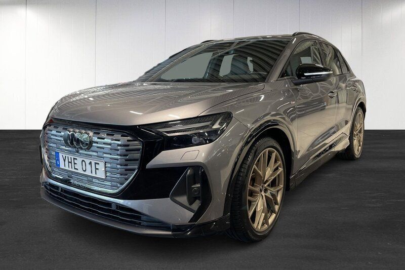 Grå Begagnad 2021 Audi Q4 e-tron Edition .1 SUV | 469 000 kr (Marknadspris) - Bild 1/4