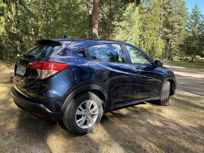 Blå Begagnad 2020 Honda HR-V SUV | 183 000 kr (Marknadspris) - Bild 1/4
