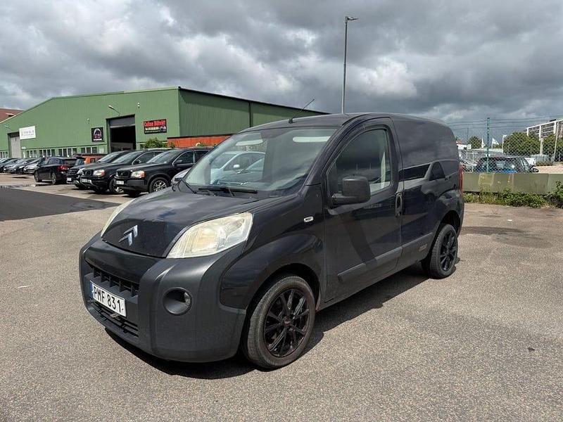 Mörkgrå (grå) Begagnad 2010 Citroën Nemo Van | 14 900 kr (Bra pris) - Bild 1/4