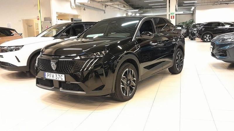 Svart Begagnad 2025 Peugeot 3008 GT SUV | 349 900 kr - Bild 1/4