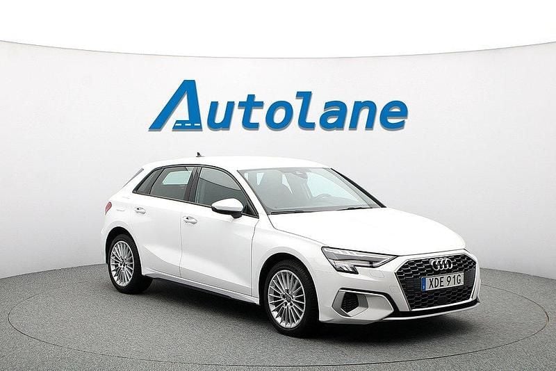 Ibis white Begagnad 2021 Audi A3 Advanced | 239 900 kr (Marknadspris) - Bild 1/3