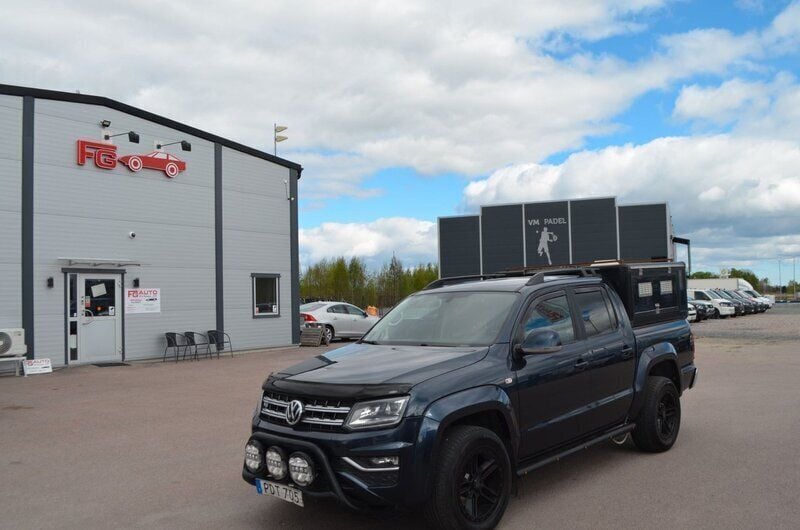 Blå Begagnad 2017 VW Amarok Pickup | 234 900 kr (Bra pris) - Bild 1/4