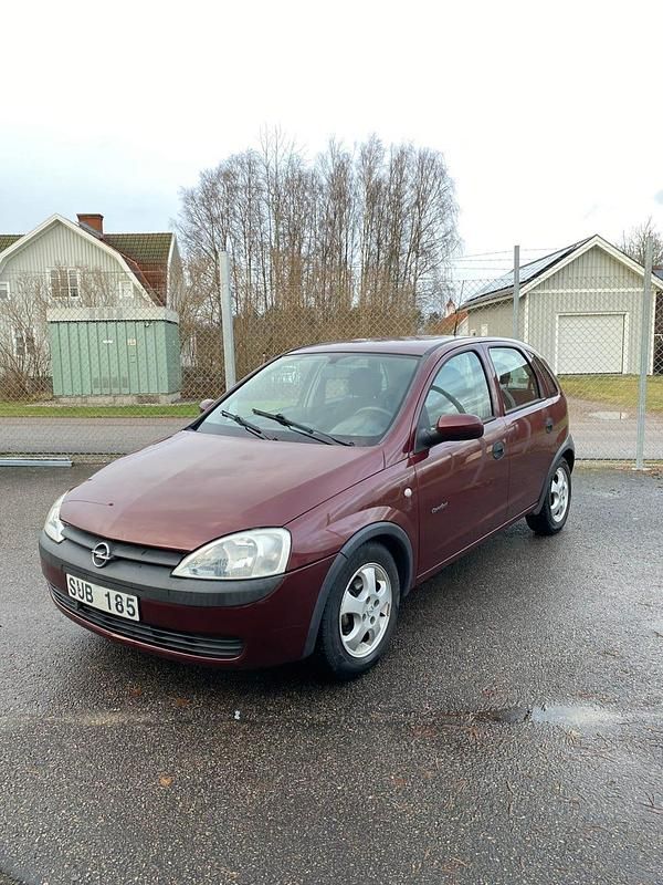 Begagnad 2002 Opel Corsa Halvkombi | 24 900 kr (Marknadspris) - Bild 1/4
