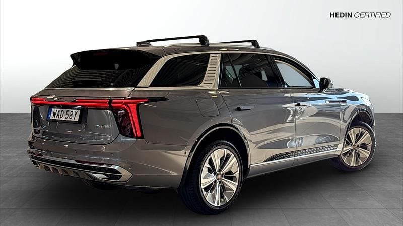 Begagnad Hongqi E-HS9 405 kW (551 HK) 2022 Grå (grey) SUV