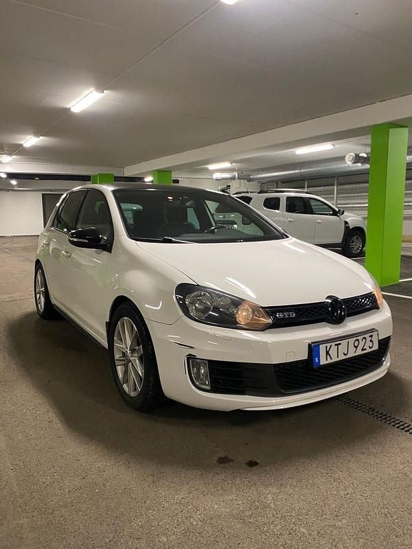 Begagnad VW Golf VI GTD 170 HK (125 kW) 2011 Halvkombi