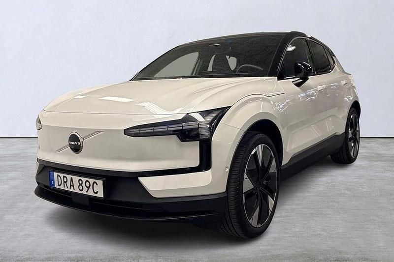 Vit Ny 2025 Volvo EX30 Ultra SUV | 439 900 kr (Lite dyr) - Bild 1/4