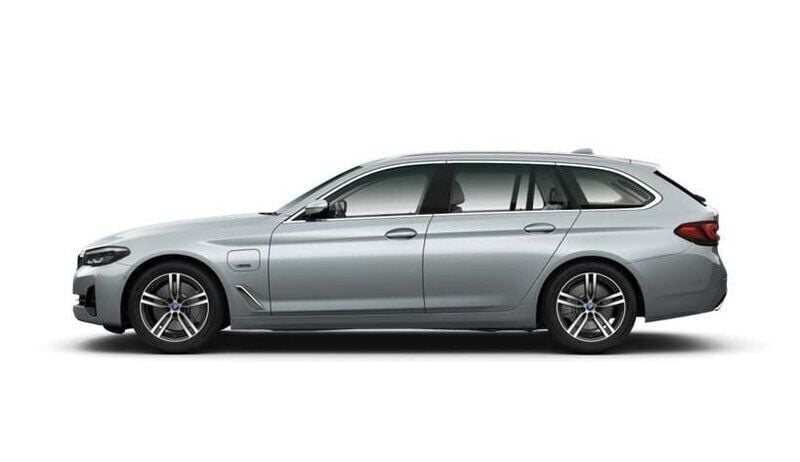 Begagnad BMW 530e 184 HK (135 kW) 2022 Okänd Kombi