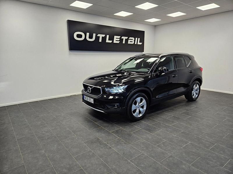 Svart Begagnad 2019 Volvo XC40 Momentum SUV | 279 000 kr (Marknadspris) - Bild 1/4
