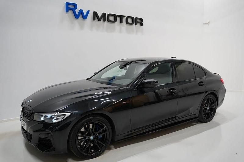Svart Begagnad 2020 BMW M340 M Sport Sedan | 529 900 kr (Superpris) - Bild 1/4