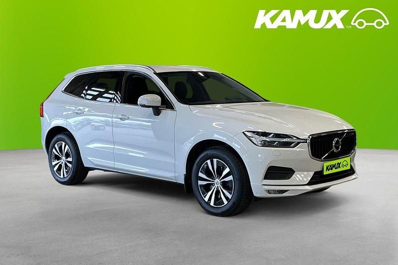 Vit Begagnad 2020 Volvo XC60 Momentum SUV | 288 700 kr (Marknadspris) - Bild 1/4