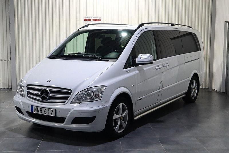 Vit Begagnad 2013 Mercedes Viano Minibuss | 179 900 kr (Bra pris) - Bild 1/4