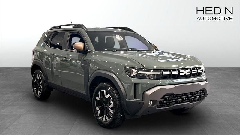 Grå (grey) Ny 2025 Dacia Duster Extreme SUV | 334 200 kr (Marknadspris) - Bild 1/4
