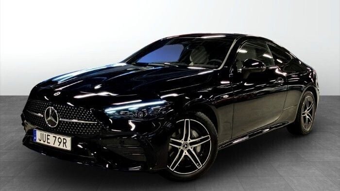 Svart (black) Begagnad 2024 Mercedes CLE300 AMG Sportkupé | 778 250 kr - Bild 1/4