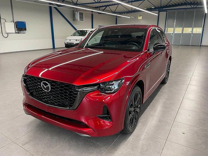 Röd Ny 2025 Mazda CX-60 Homura-Line SUV | 627 000 kr (Marknadspris) - Bild 1/4