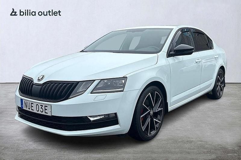 Begagnad Skoda Octavia Style 150 HK (110 kW) 2019 Vit Halvkombi