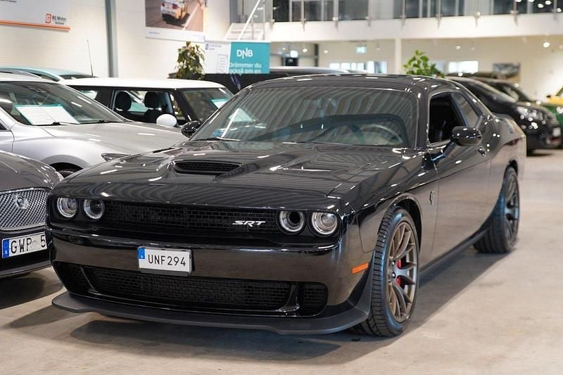 Svart Begagnad 2016 Dodge Challenger Sportkupé | 699 900 kr - Bild 1/4