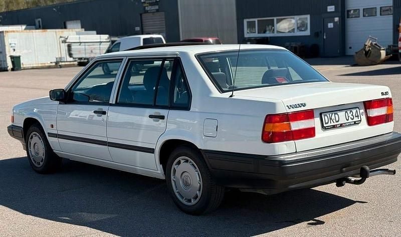 Begagnad Volvo 940 116 HK (85 kW) 1995 Vit Sedan