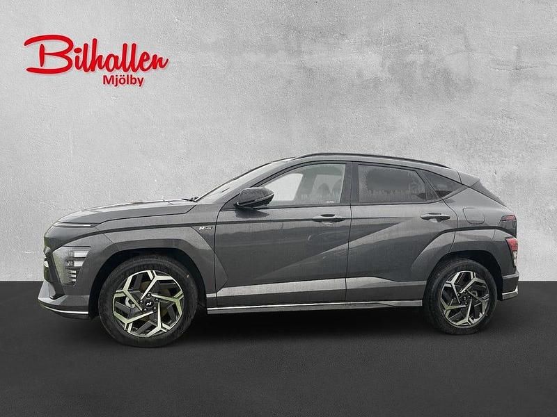 Begagnad Hyundai Kona N Line 129 HK (94 kW) 2024 Grå SUV