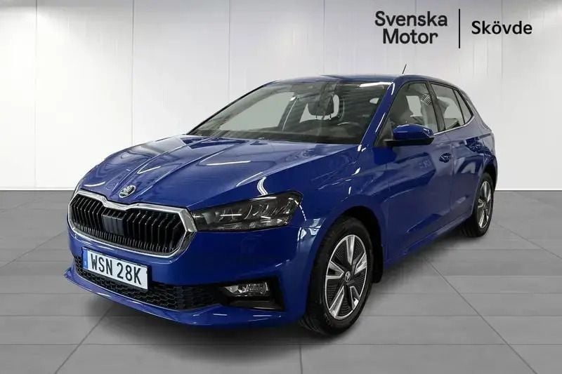 Blå Begagnad 2022 Skoda Fabia Style Halvkombi | 199 200 kr (Marknadspris) - Bild 1/4