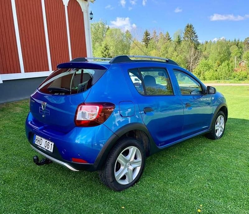Begagnad Dacia Sandero Stepway 90 HK (66 kW) 2014