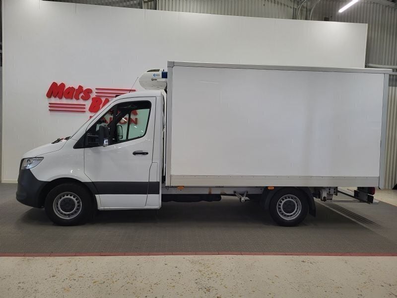 Vit Begagnad 2020 Mercedes Sprinter Van | 359 900 kr (Lite dyr) - Bild 1/4