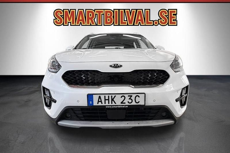 Begagnad Kia Niro Advance 141 HK (103 kW) 2019 Vit SUV