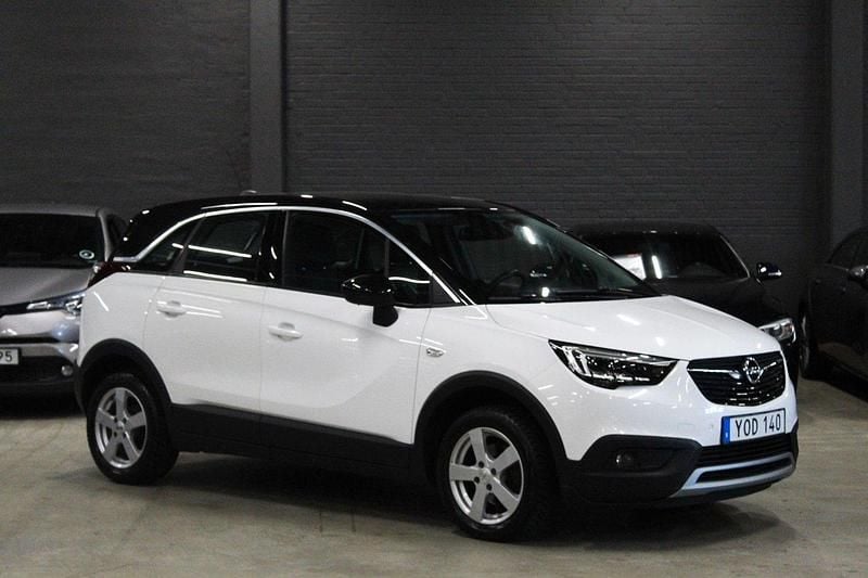 Vit Begagnad 2017 Opel Crossland X Dynamic SUV | 149 900 kr - Bild 1/4