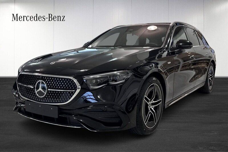 Svart (black) Ny 2025 Mercedes E300 AMG Kombi | 773 000 kr (Bra pris) - Bild 1/4