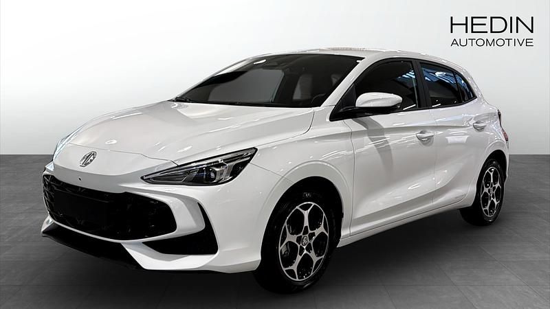Vit Begagnad 2024 MG MG3 Luxury Halvkombi | 269 990 kr (Marknadspris) - Bild 1/4