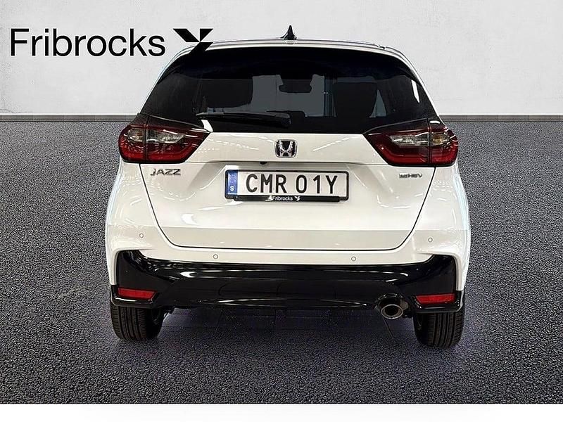 Begagnad Honda Jazz Sport 122 HK (89 kW) 2024 Vit Halvkombi