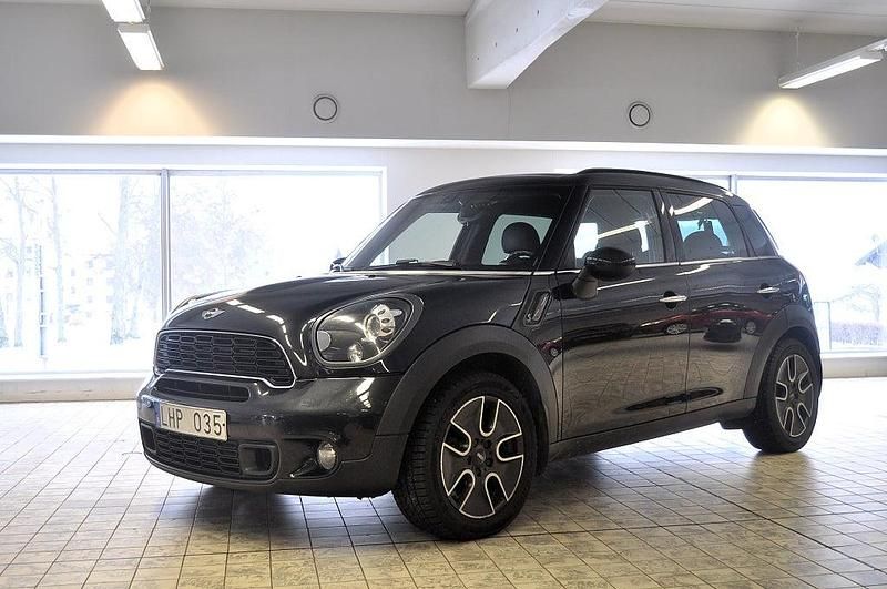 Svart Begagnad 2013 Mini Cooper SD Countryman SUV | 89 900 kr - Bild 1/4