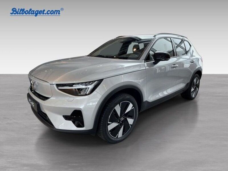 Silver Ny 2024 Volvo XC40 Core SUV | 549 800 kr (Lite dyr) - Bild 1/4