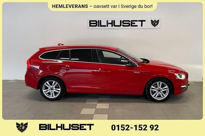 Begagnad Volvo V60 Summum 215 HK (158 kW) 2013 Röd Kombi