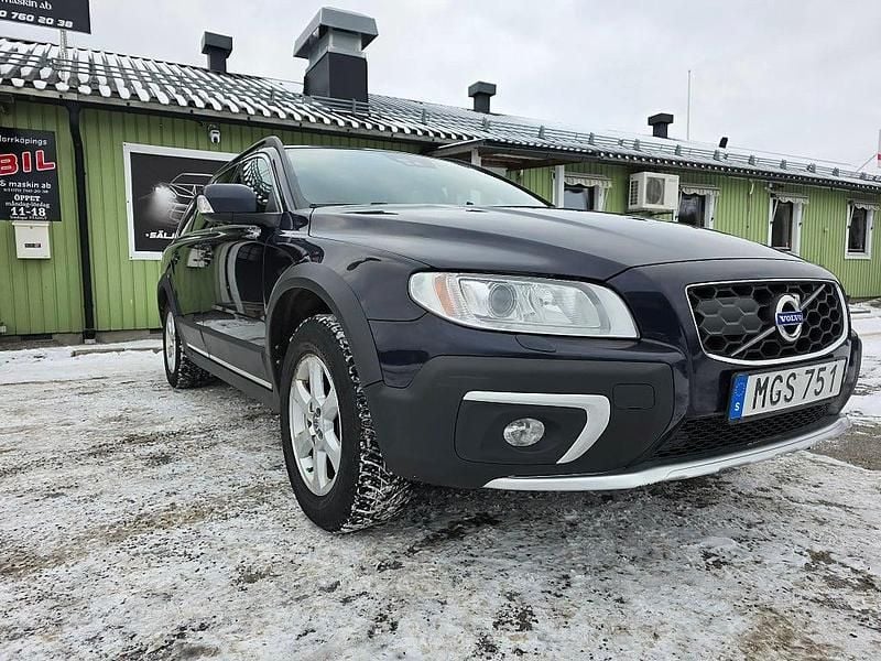 Begagnad Volvo XC70 Momentum 181 HK (133 kW) 2016 Blå Kombi