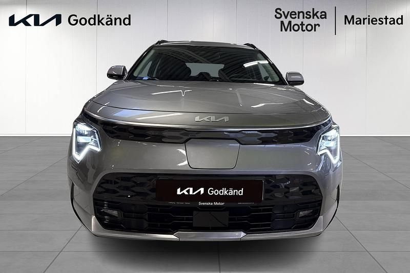 Begagnad Kia e-Niro Advance 152 kW (207 HK) 2023 Grå SUV