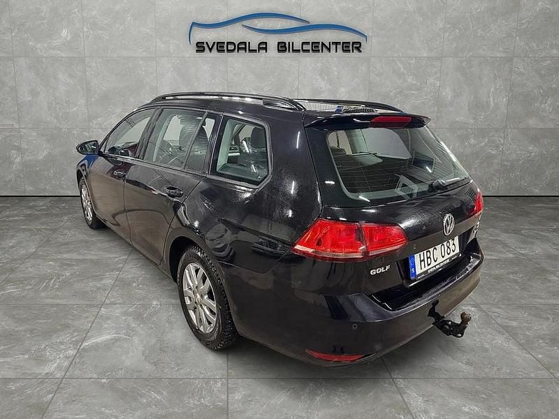 Begagnad VW Golf VII 110 HK (80 kW) 2015 Svart Kombi