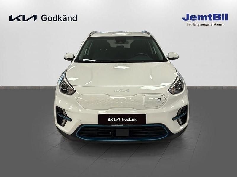 Begagnad Kia e-Niro Advance 152 kW (207 HK) 2022 Vit SUV