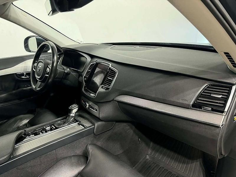 Begagnad Volvo XC90 Inscription 224 HK (164 kW) 2015 Grå SUV