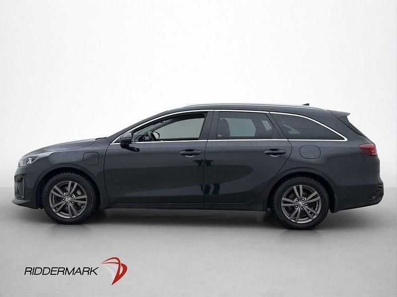 Begagnad Kia Ceed Sportswagon Advance 141 HK (103 kW) 2020 Svart Kombi