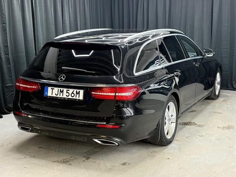 Begagnad Mercedes E200 160 HK (117 kW) 2020 Svart