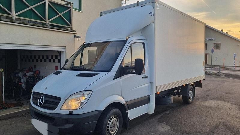Vit Begagnad 2011 Mercedes Sprinter Van | 99 000 kr (Superpris) - Bild 1/4