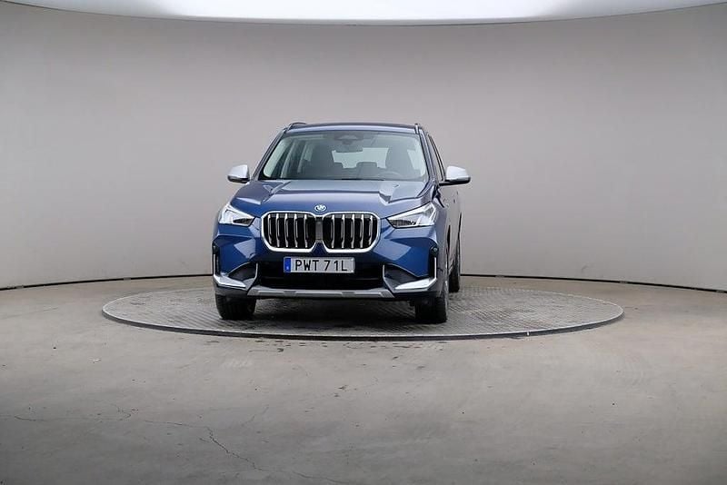 Begagnad BMW X1 xLine 136 HK (100 kW) 2022 Blå SUV