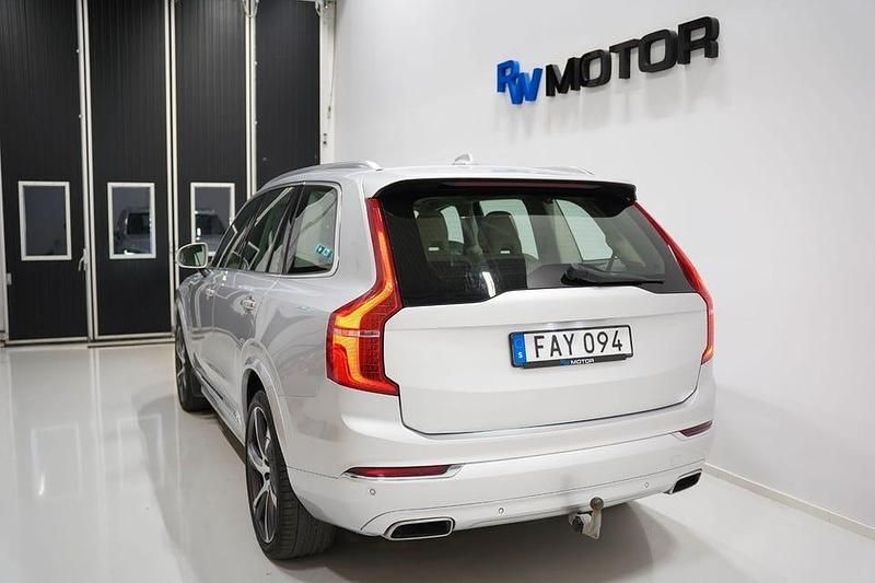 Begagnad Volvo XC90 Inscription 224 HK (164 kW) 2016 Silver SUV