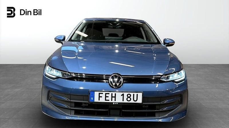 Begagnad VW Golf VIII Edition 150 HK (110 kW) 2025 Blå Kombi