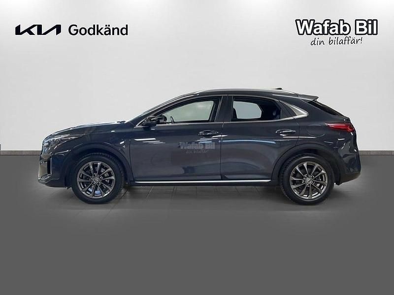 Begagnad Kia XCeed Advance 105 HK (77 kW) 2022 /h8g/ penta metal m SUV