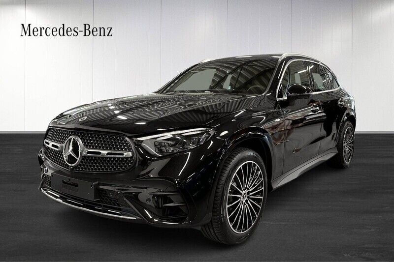 Ny 2025 Mercedes GLC300e AMG SUV | 861 900 kr - Bild 1/4