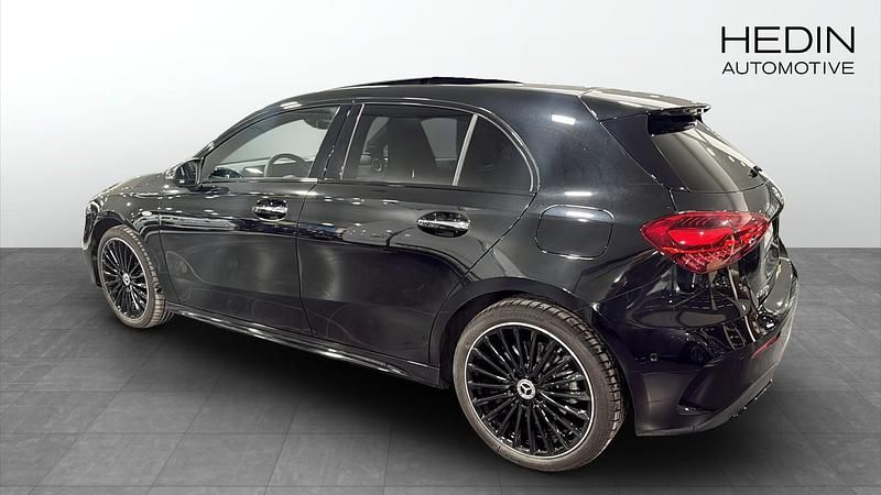 Begagnad Mercedes A250 2026 Svart